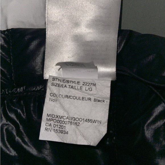 Canada goose hooded light puffer zip up - Picture 6 of 6